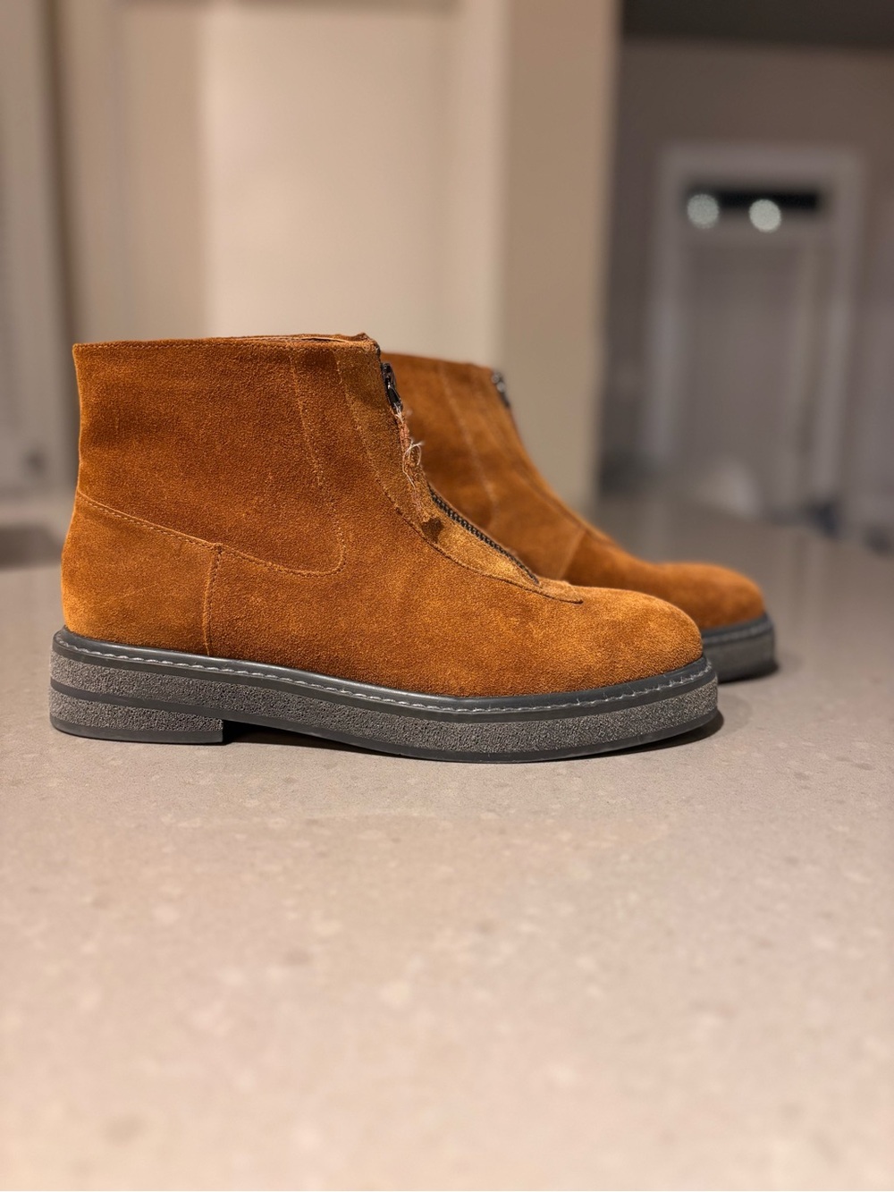 Women’s Suede Zip Ankle Boots - Brown